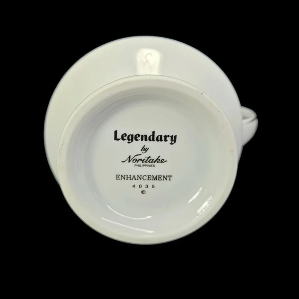 Noritake Enhancement Creamer 8 Ounce Serving Dinner‎ Floral 4035 Retired New